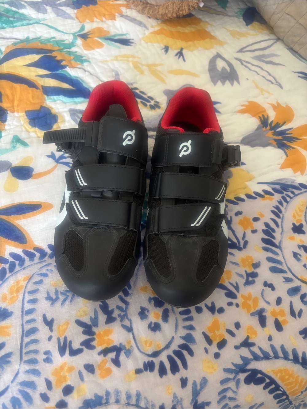 BNWOT Peloton Black Athletic Cycling Shoes with Red Lining